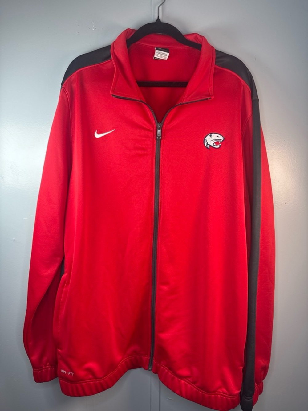 Nike Red Full‑Zip Lightweight Track Jacket with Black Accents